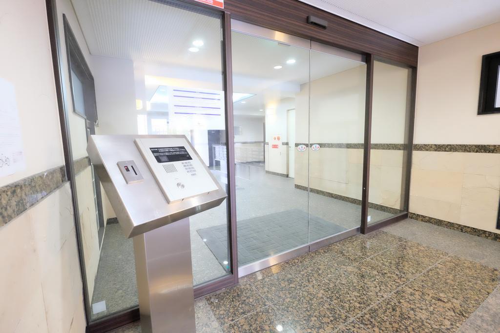 Ookini Hotels Nipponbashi Apartment Osaka Bagian luar foto