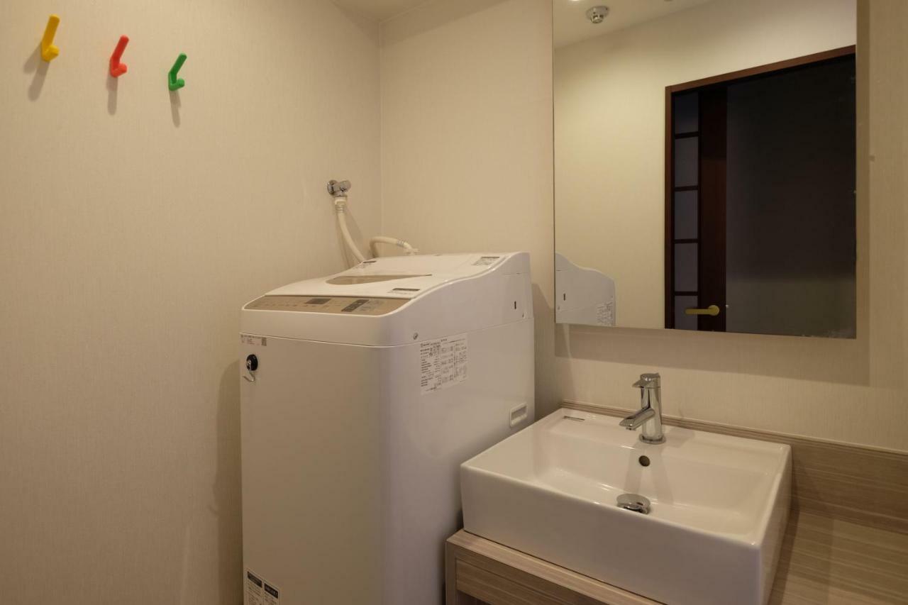 Ookini Hotels Nipponbashi Apartment Osaka Bagian luar foto