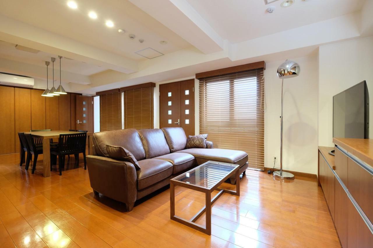 Ookini Hotels Nipponbashi Apartment Osaka Bagian luar foto
