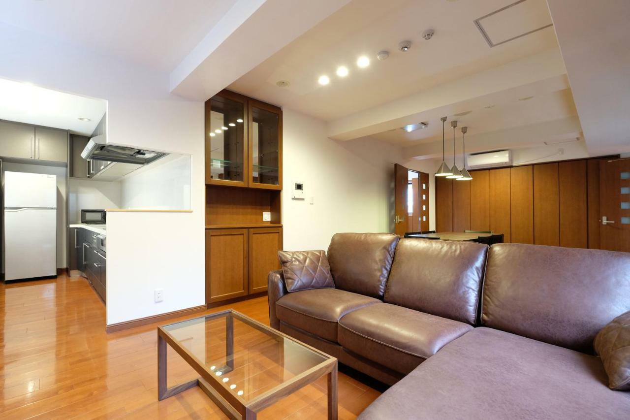 Ookini Hotels Nipponbashi Apartment Osaka Bagian luar foto