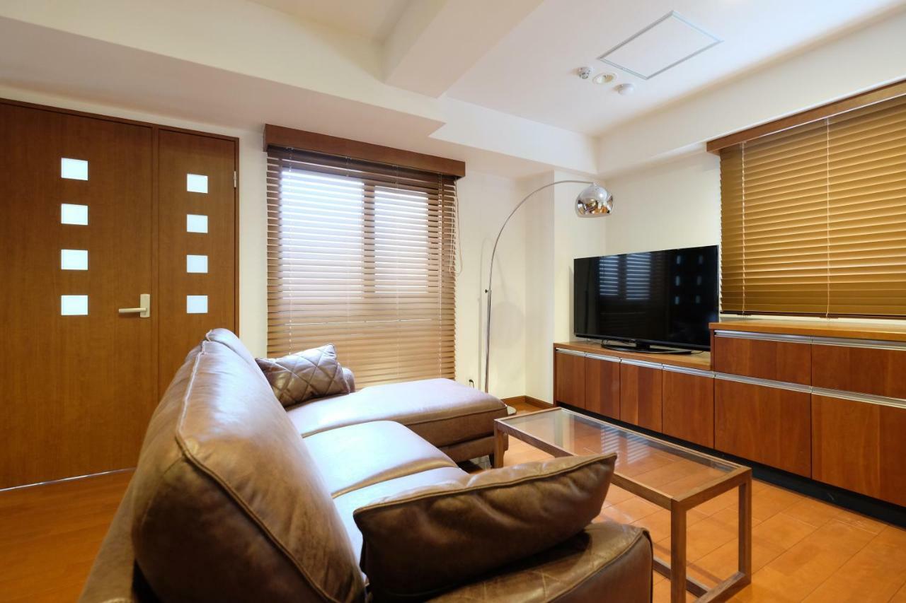 Ookini Hotels Nipponbashi Apartment Osaka Bagian luar foto