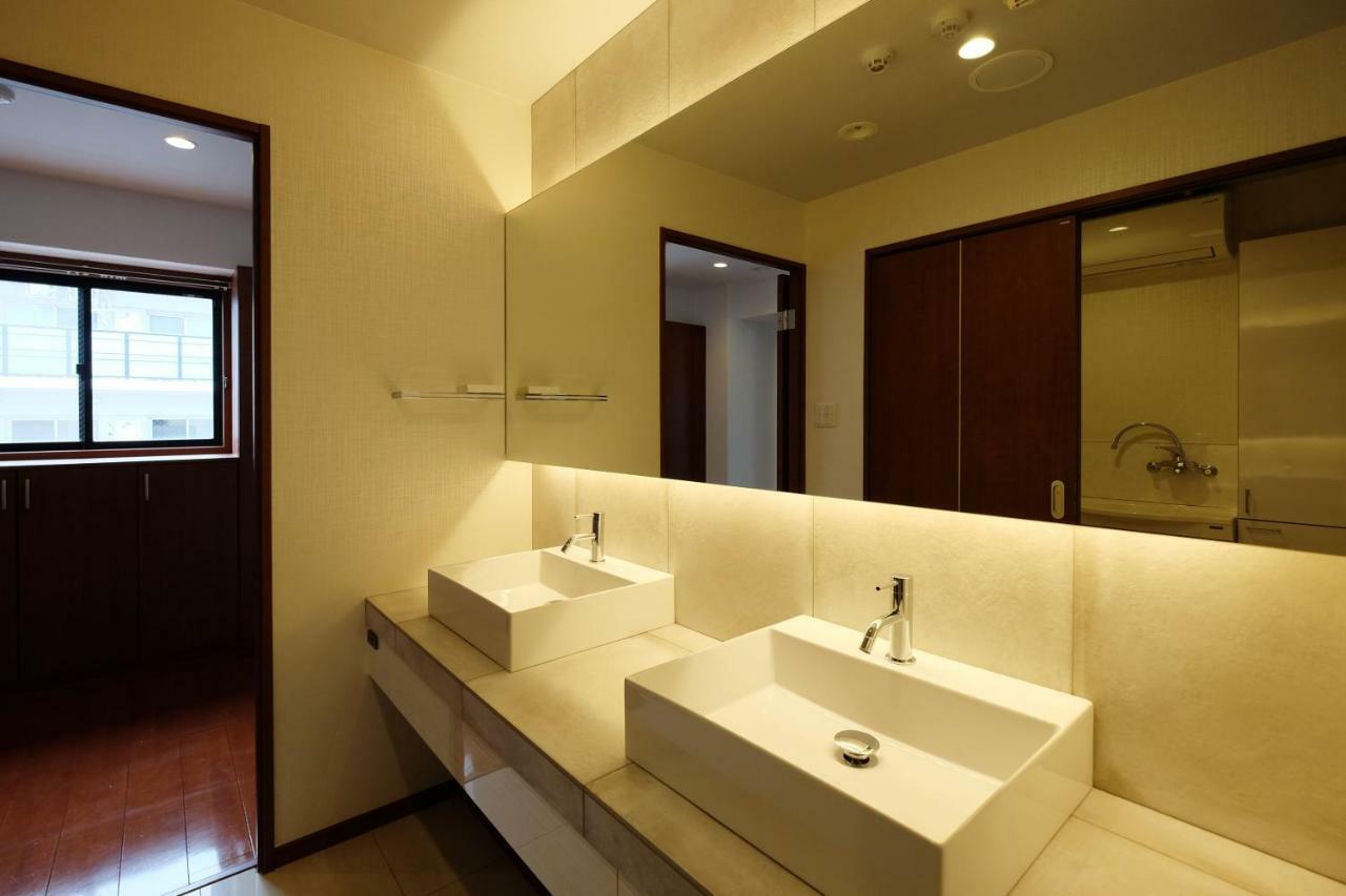 Ookini Hotels Nipponbashi Apartment Osaka Bagian luar foto