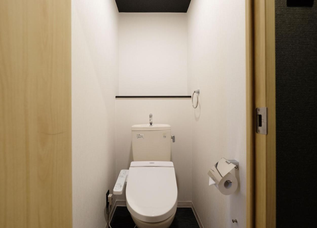 Ookini Hotels Nipponbashi Apartment Osaka Bagian luar foto